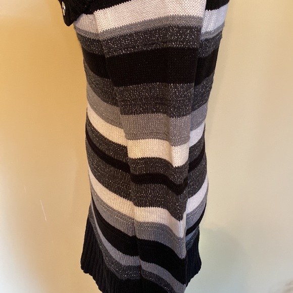 WHBM sweater - Picture 6 of 11